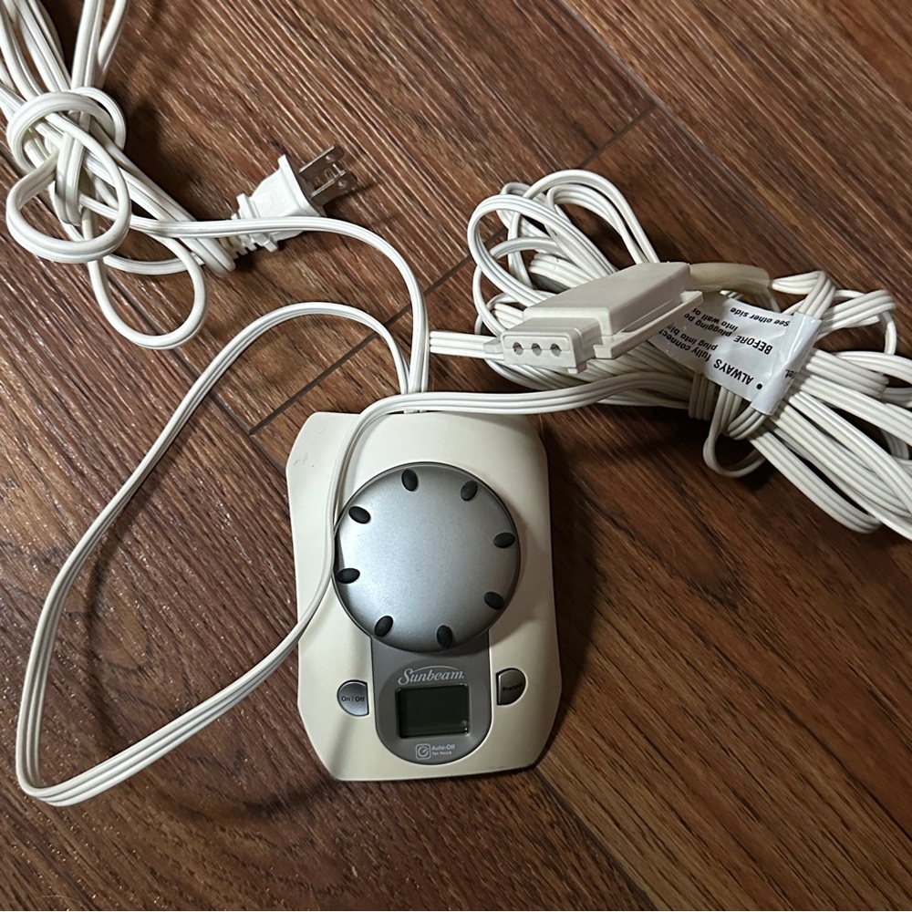 Used OEM Sunbeam PAC-258 Single Electric‎ Blanket Controller 3 Prong WHITE G85